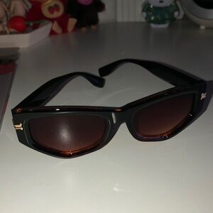 Tortoise cat eye glasses